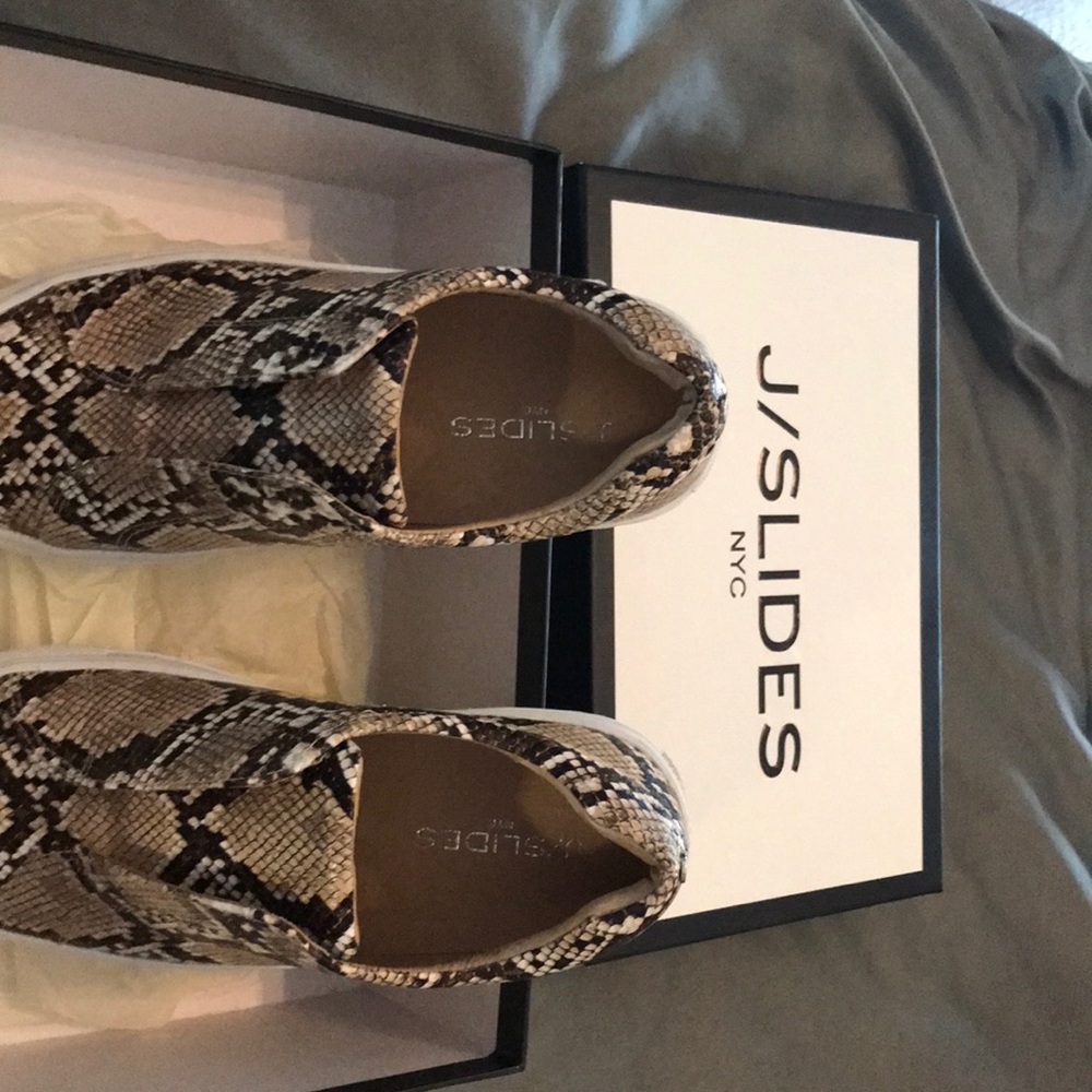 Snake skin J slides